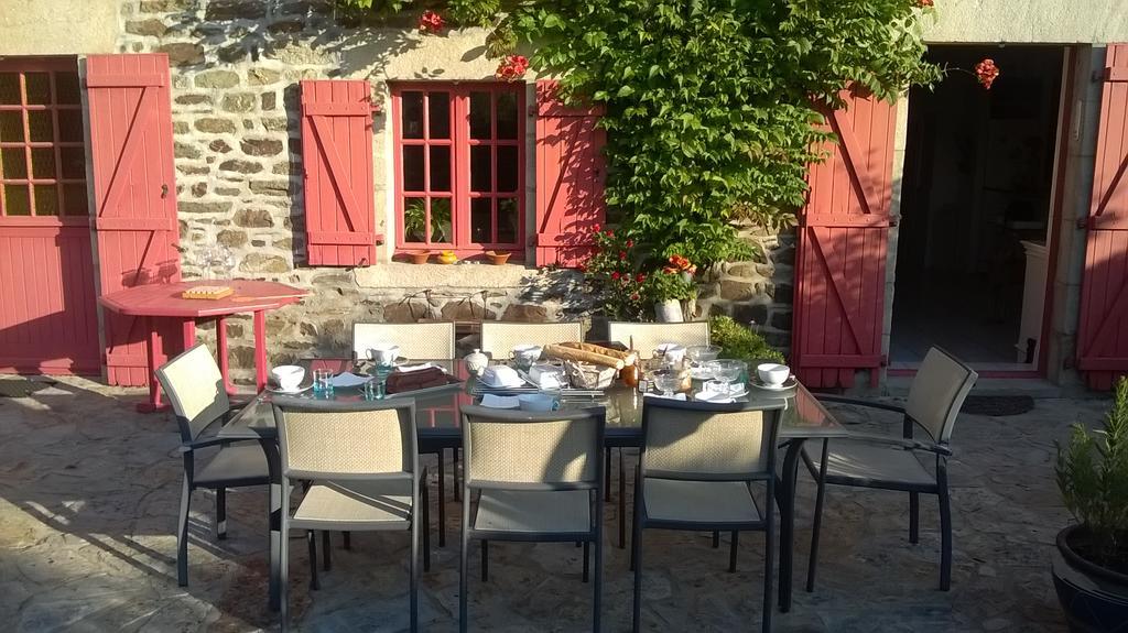 Au Jardin D'Eloise Bed and Breakfast Tremereuc Buitenkant foto