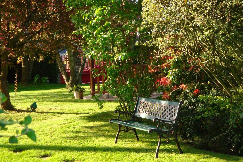 Au Jardin D'Eloise Bed and Breakfast Tremereuc Buitenkant foto