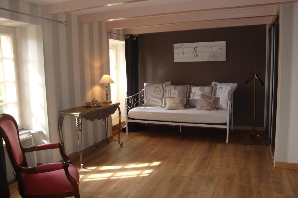 Au Jardin D'Eloise Bed and Breakfast Tremereuc Buitenkant foto