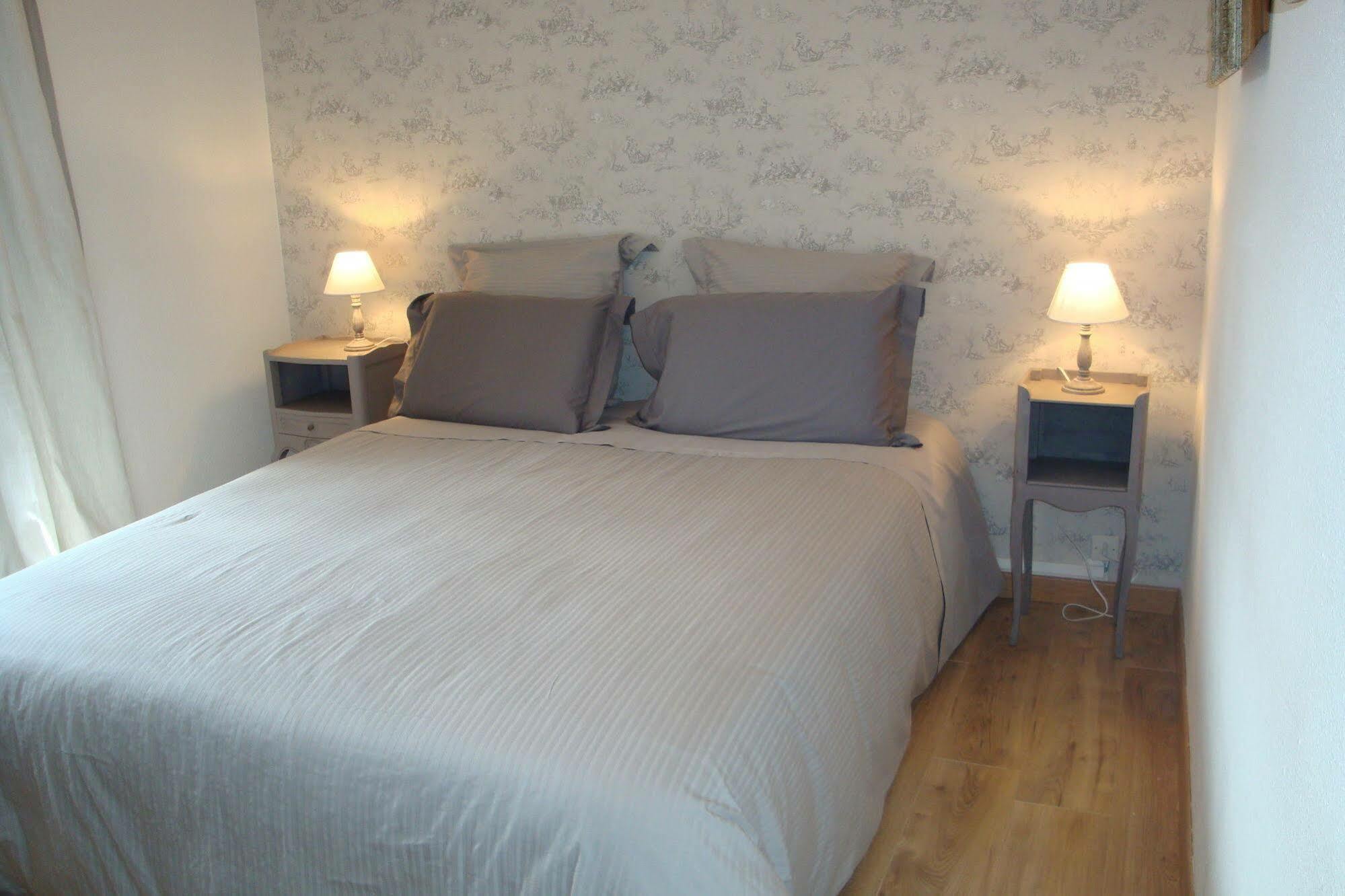 Au Jardin D'Eloise Bed and Breakfast Tremereuc Buitenkant foto